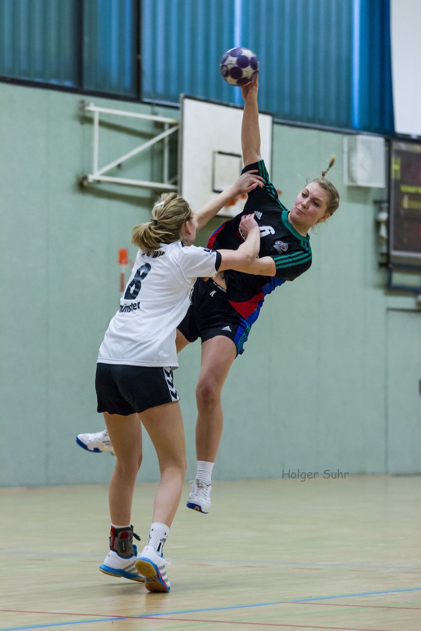 Bild 141 - B-Juniorinnen SV Henstedt-Ulzburg - SG Wittorf / FT Neumnster : Ergebnis: 19:22